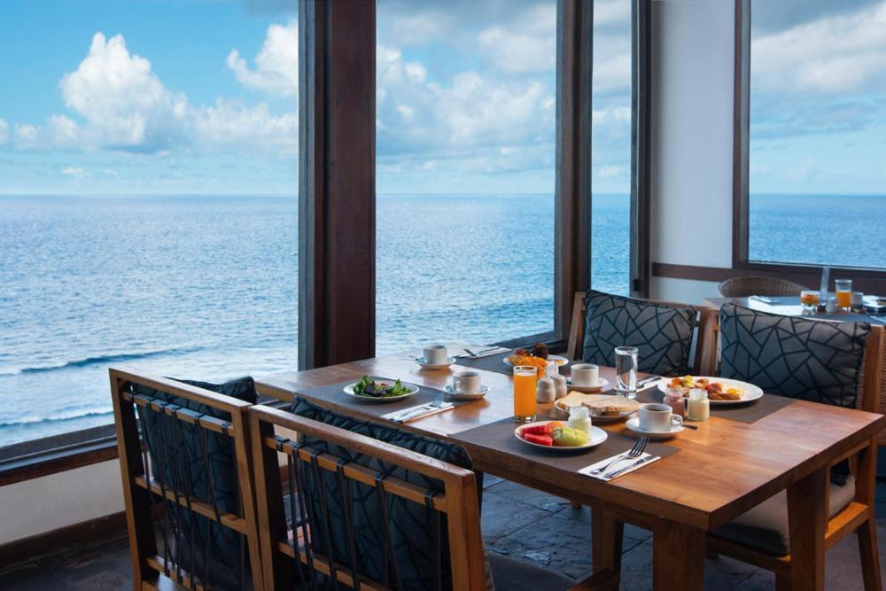 Blue Point Resort And Spa อูลูวาตู ภายนอก รูปภาพ
