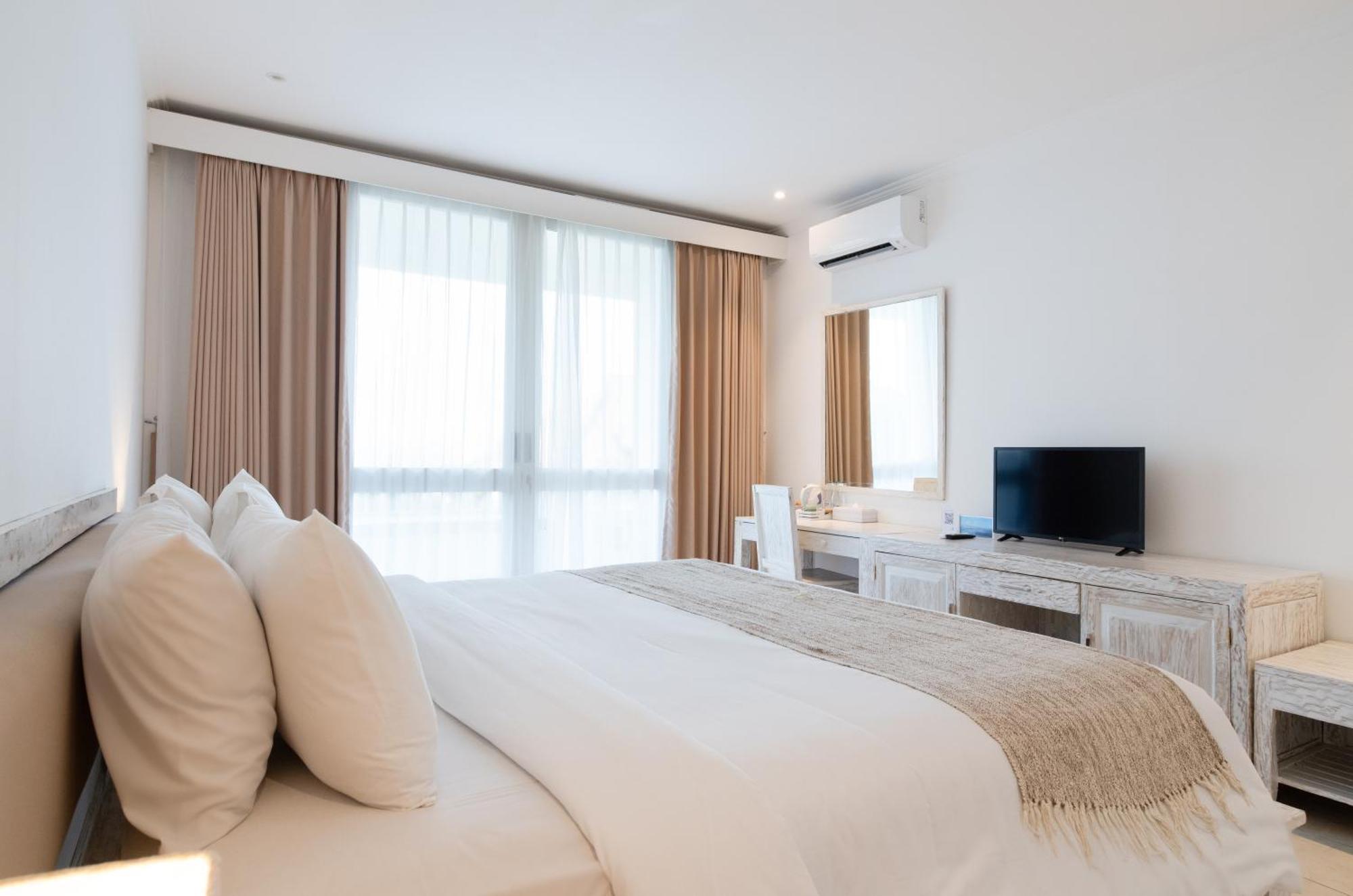Blue Point Resort And Spa อูลูวาตู ภายนอก รูปภาพ